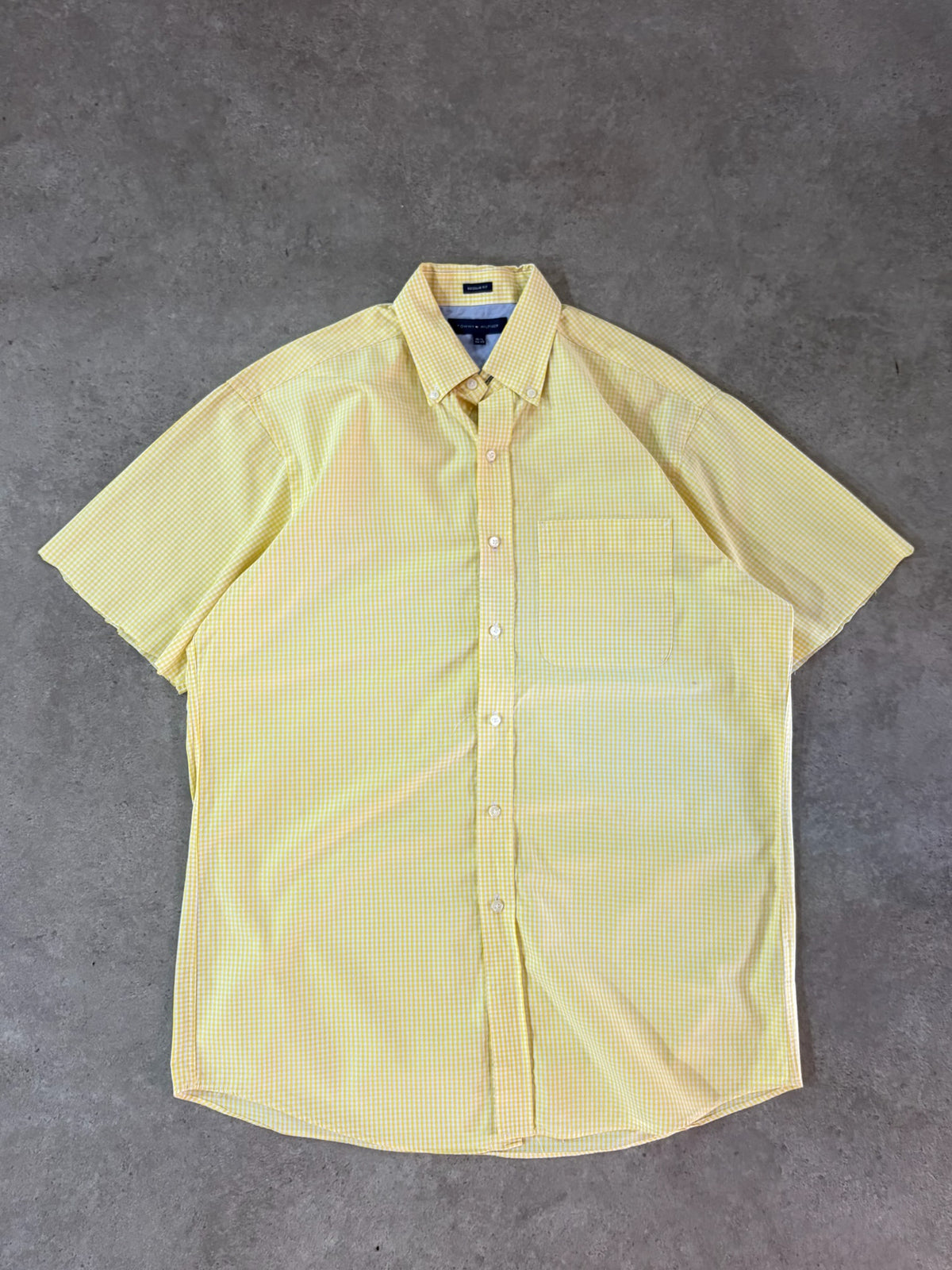 מכופתרת Tommy Hilfiger משבצות צהובות וינטג׳ - L – חולצת פלנל משבצות וינטג׳ טומי הילפיגר | DNA תל אביב