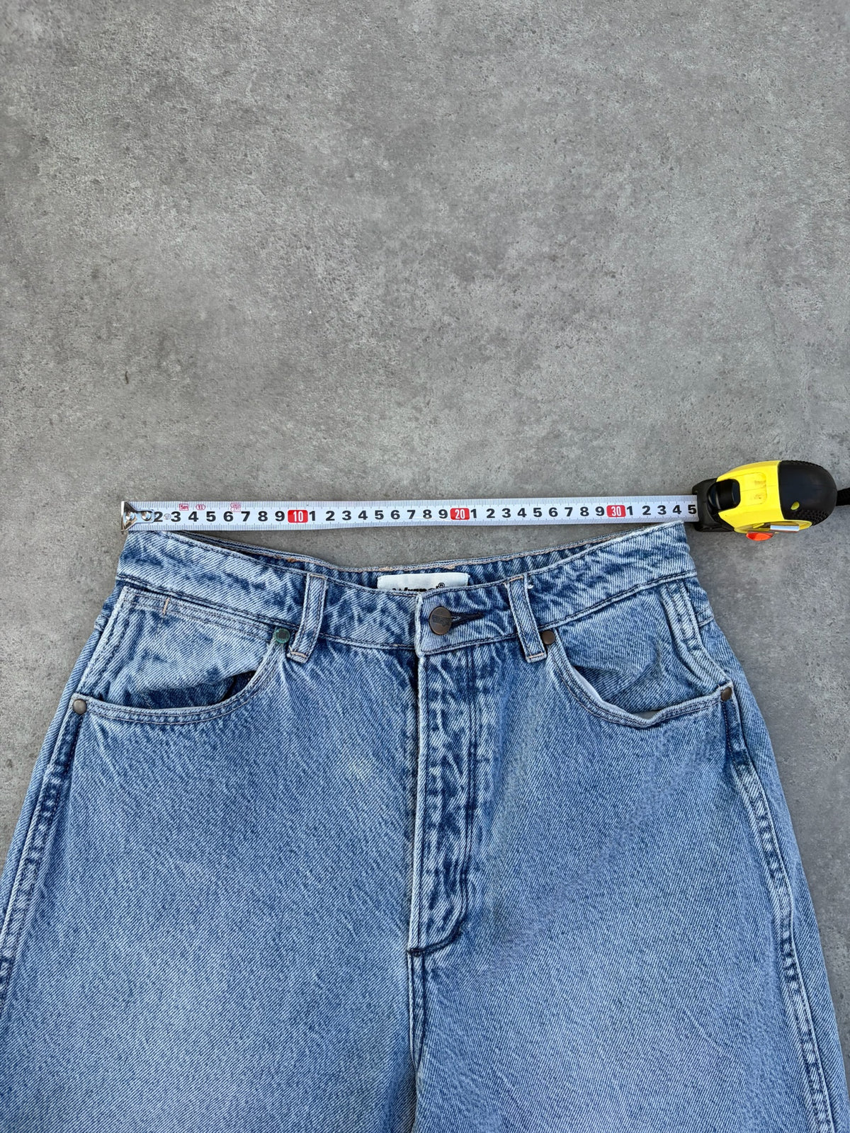 ג'ינס Wrangler וינטג׳ עם סיומת פרומה - 27 – ג׳ינס וינטג׳ רנגלר, תמונה 3