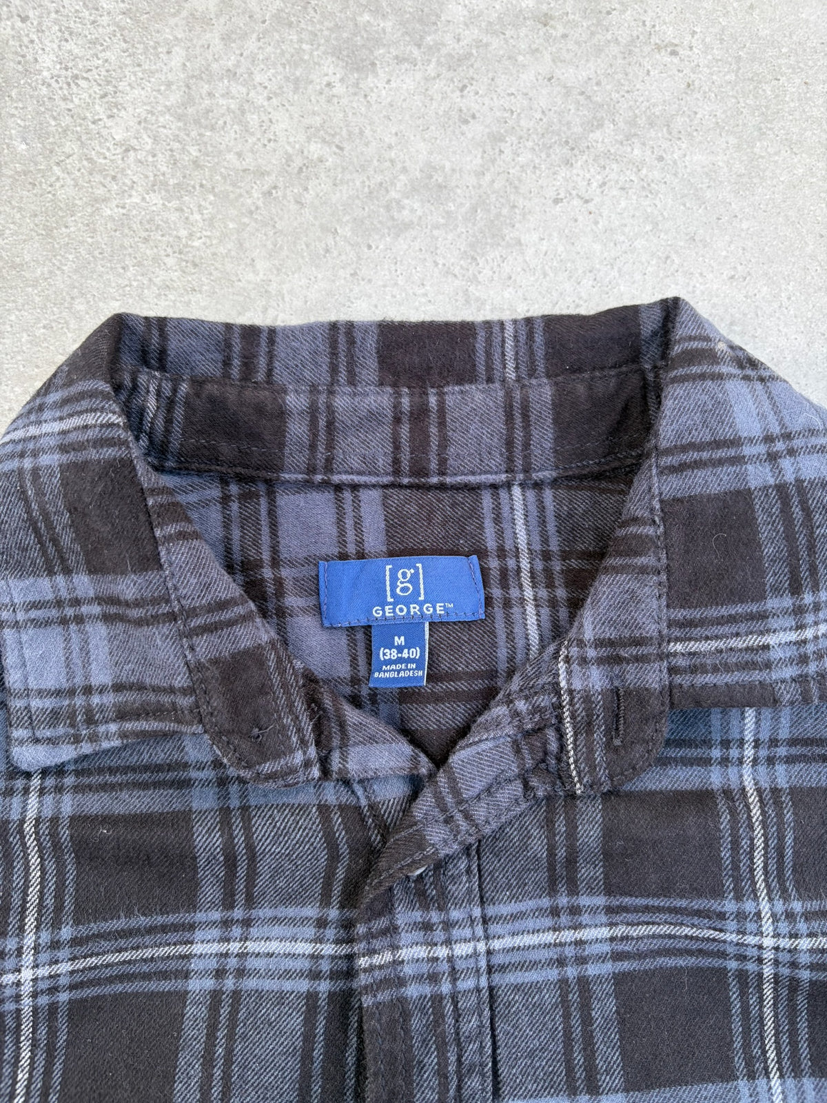 חולצת פלנל משובצת George וינטג׳ - L – חולצת פלנל משבצות וינטג׳, תמונה 3
