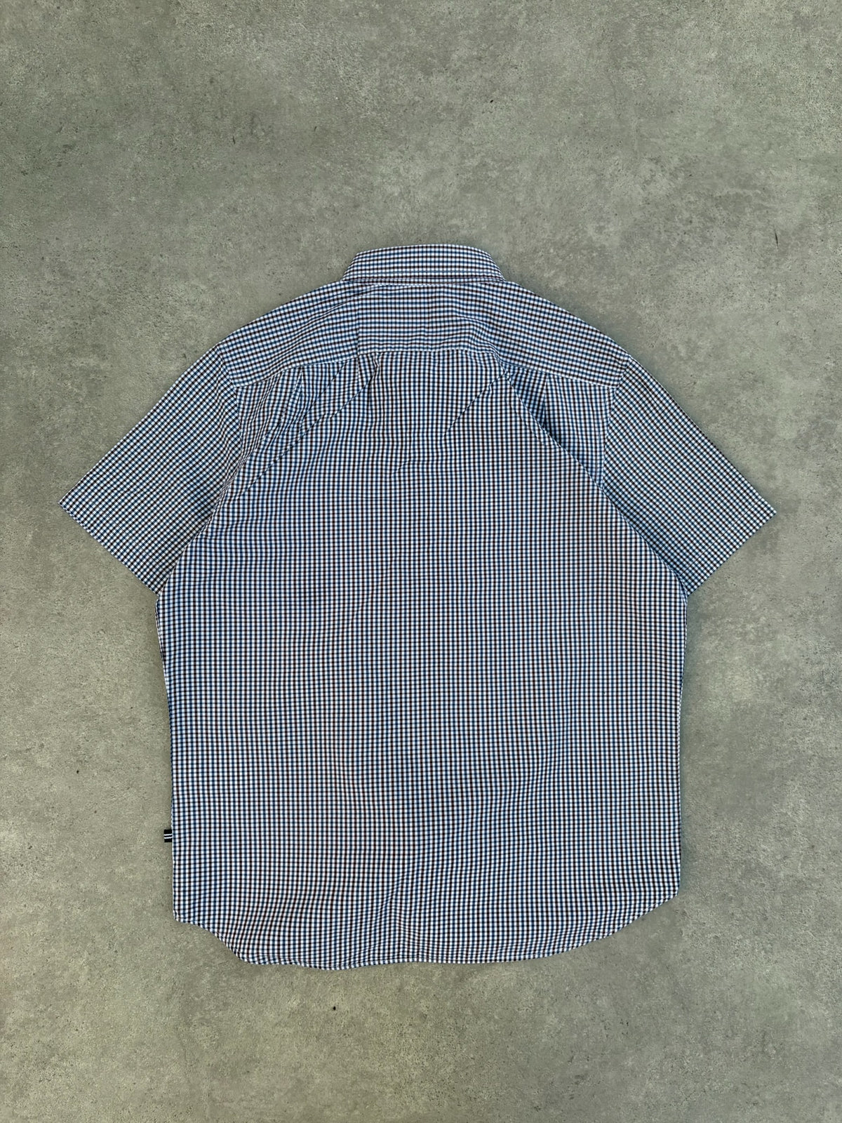 מכופתרת Nautica משובצת שרוולים קצרים וינטג׳ - L – חולצת פלנל משבצות וינטג׳ נאוטיקה, תמונה 2