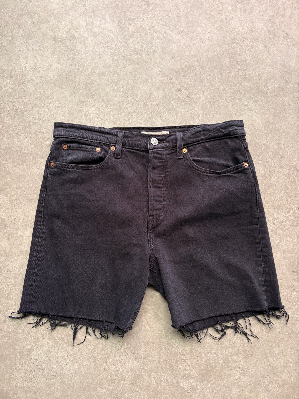 שורט ג'ינס Levi's 501 וינטג׳ פרום-שחור - 31
