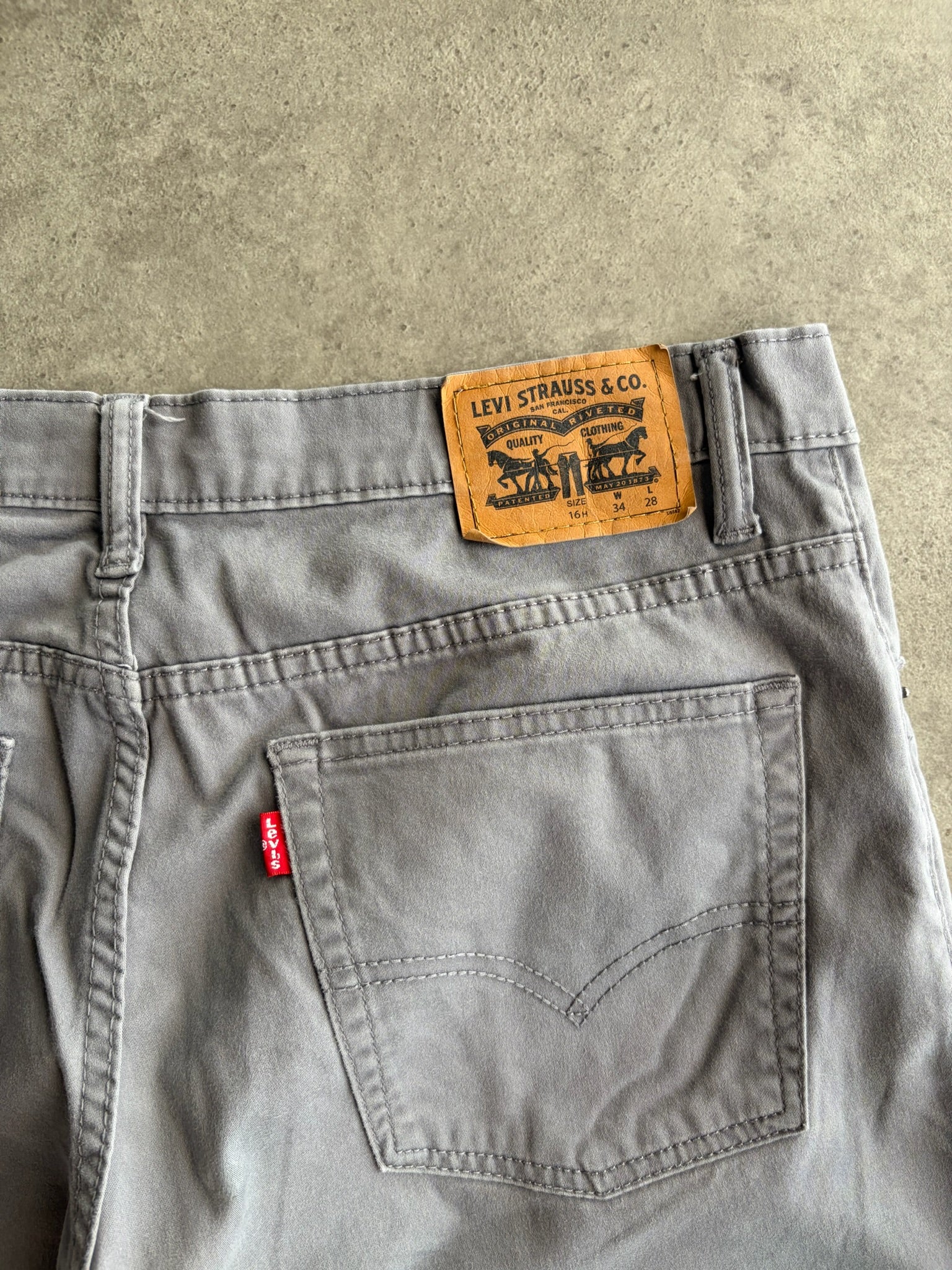 מכנסי Levi's 511 Slim אפורים וינטג׳ - 32