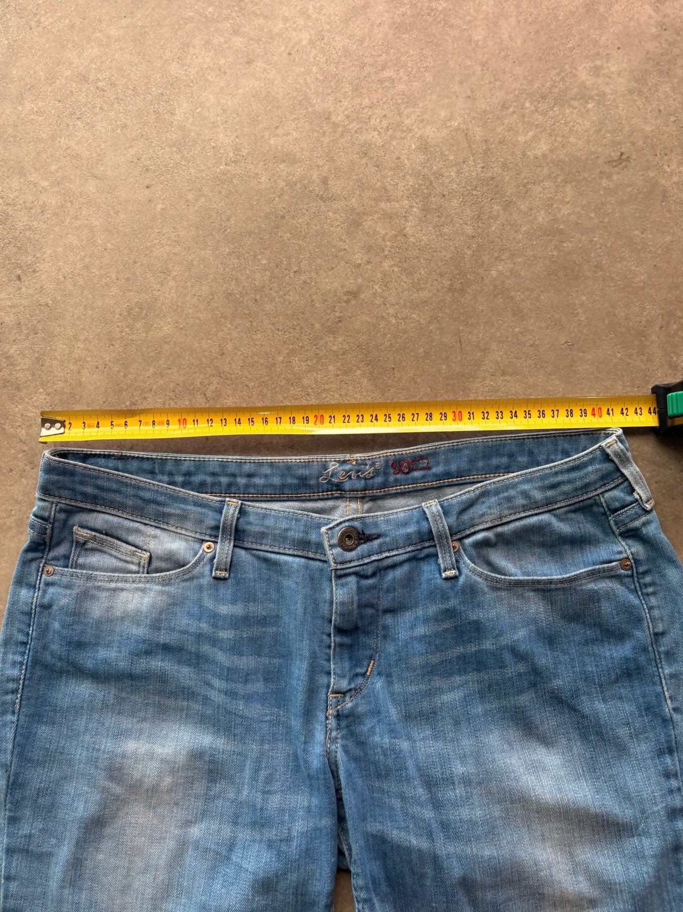 שורטס ג׳ינס Levi's קאט-אוף וינטג׳ - 32