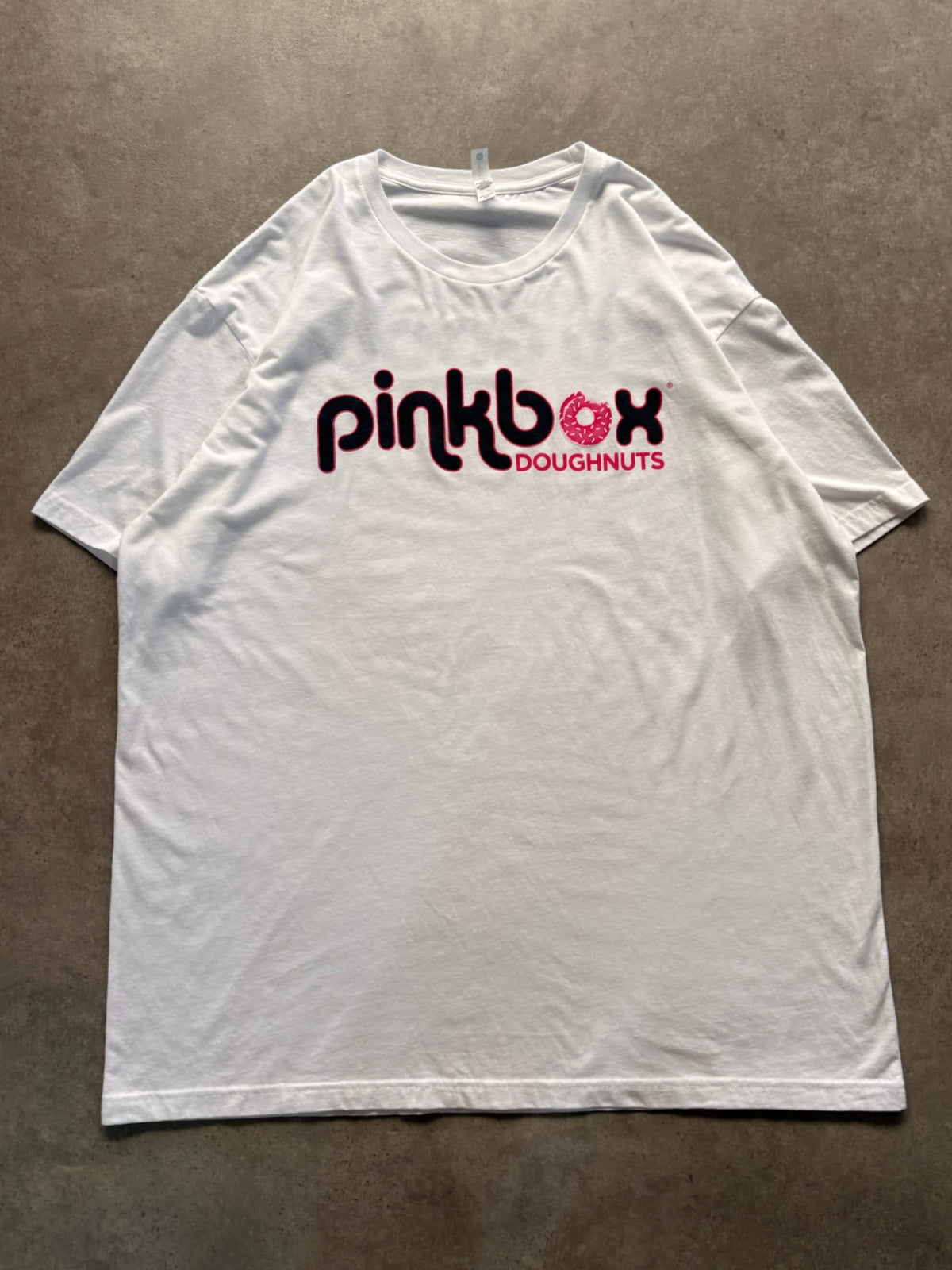 טי שירט Pinkbox Doughnuts וינטג׳ - XL
