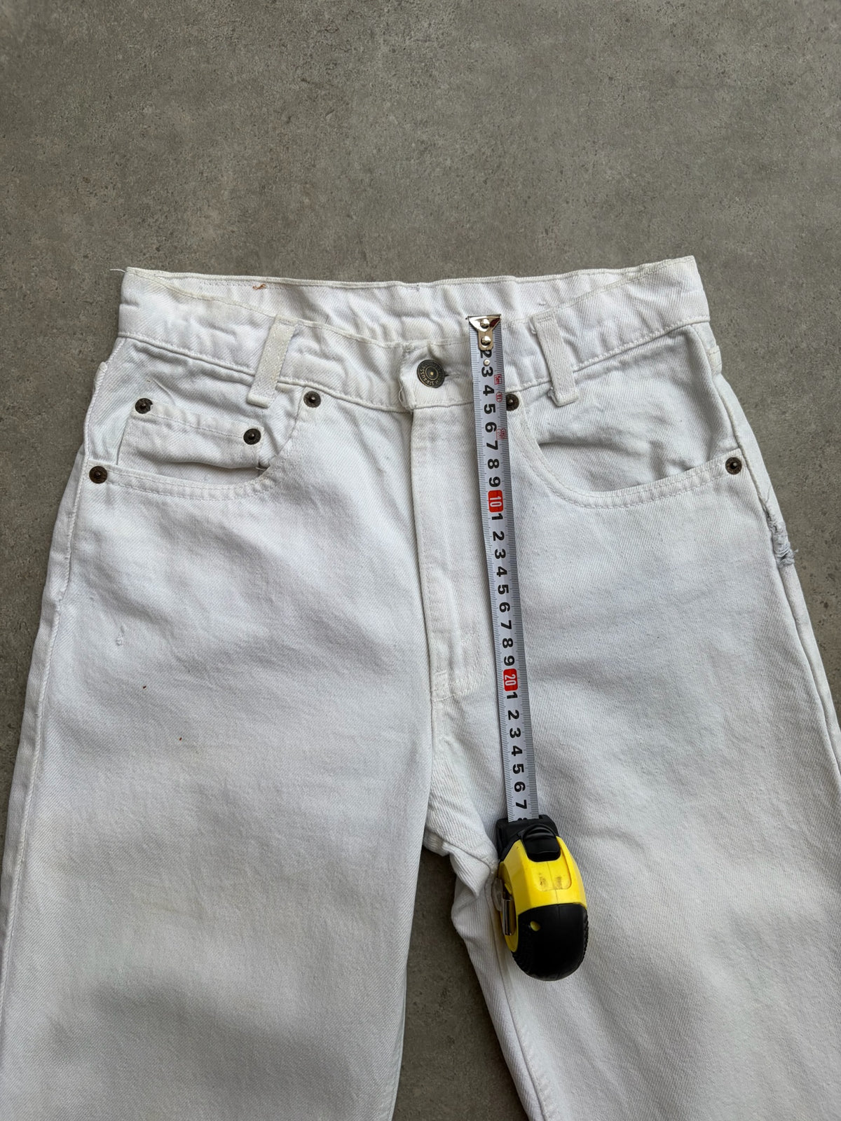 Levi's 550 ג'ינס וינטג׳ לבן - מידה 28