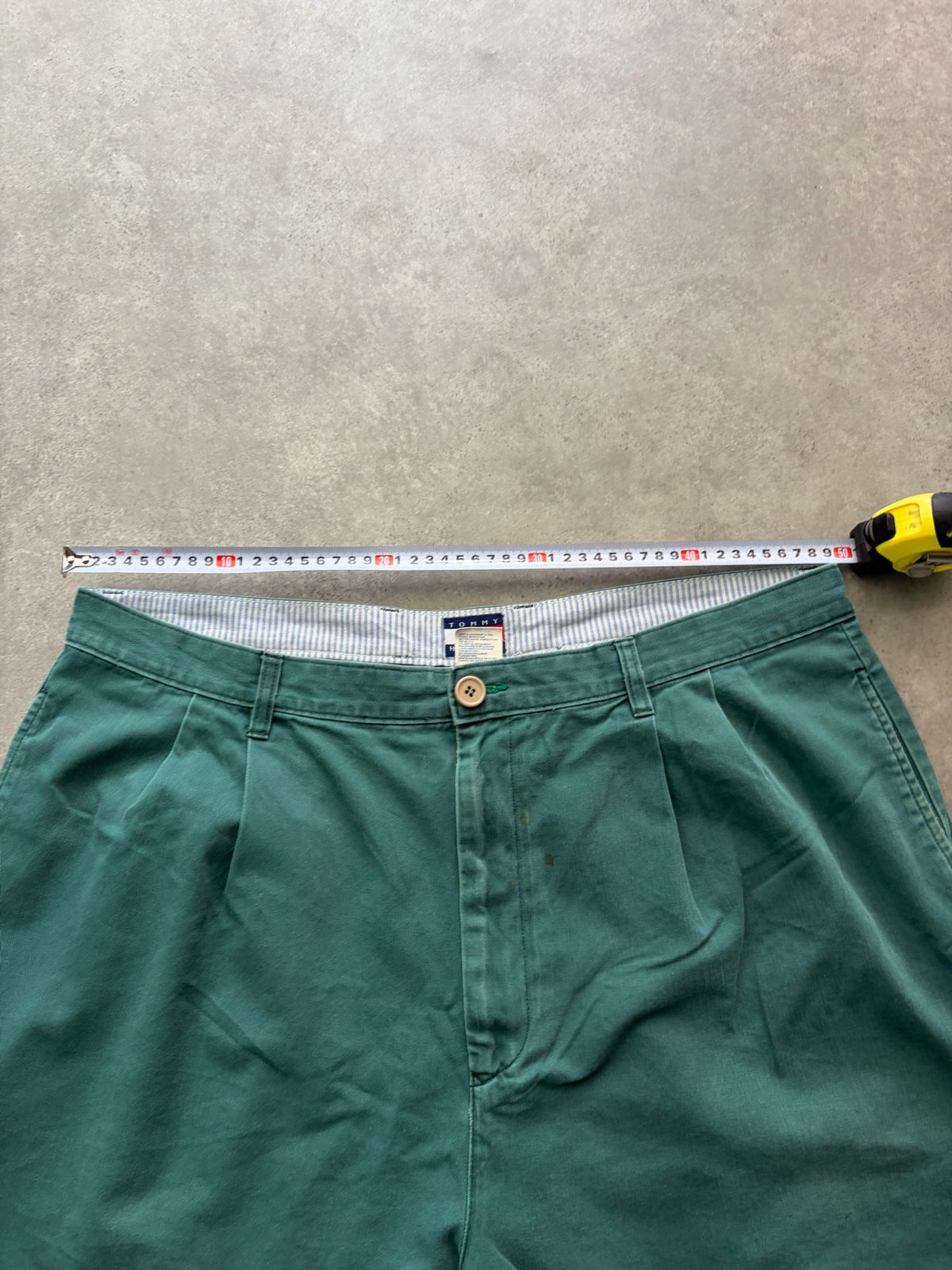 שורט Tommy Hilfiger פליטים וינטג׳ - 39