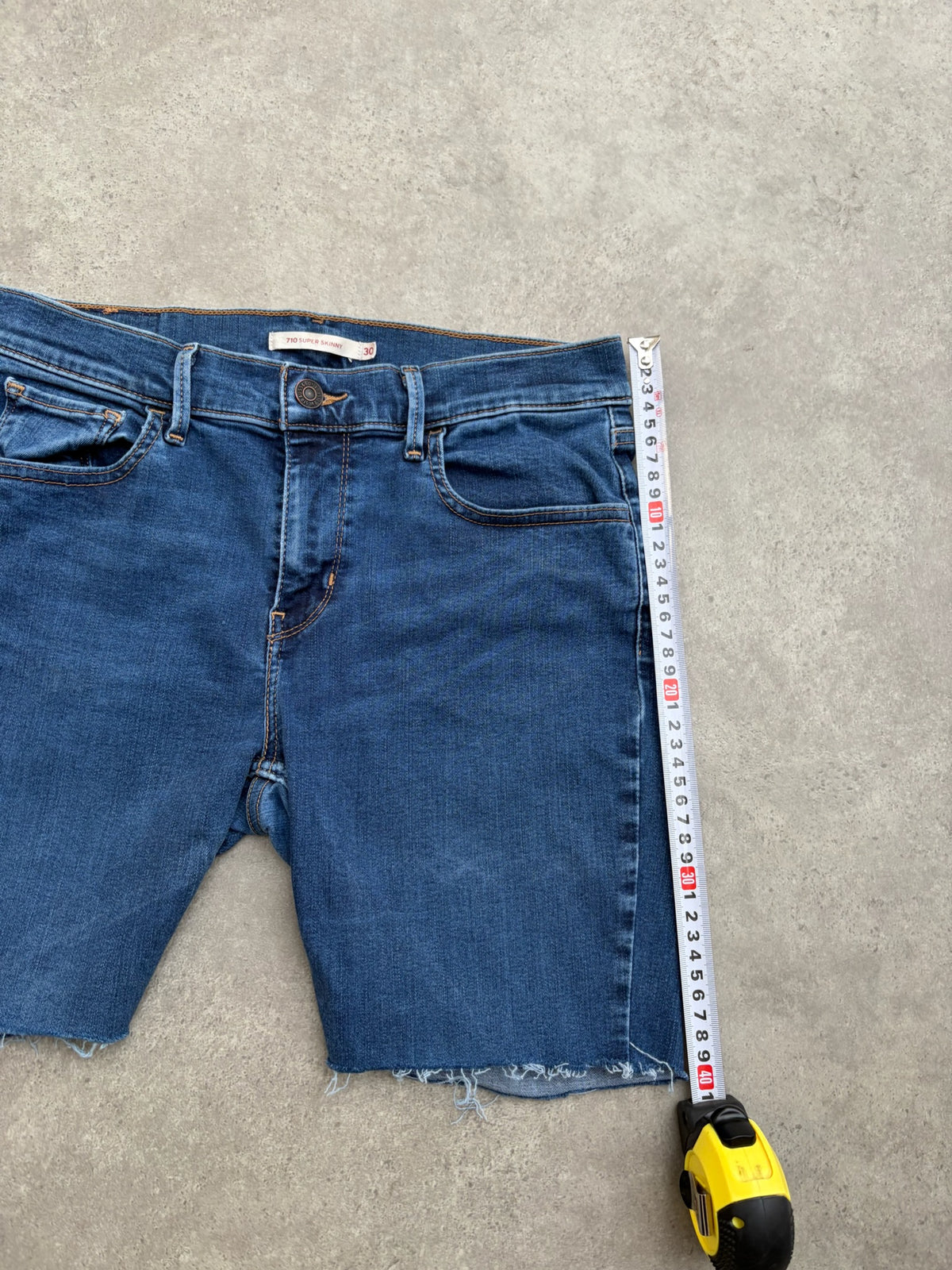 שורט ג'ינס Levi's 710 Super Skinny וינטג׳ - 28