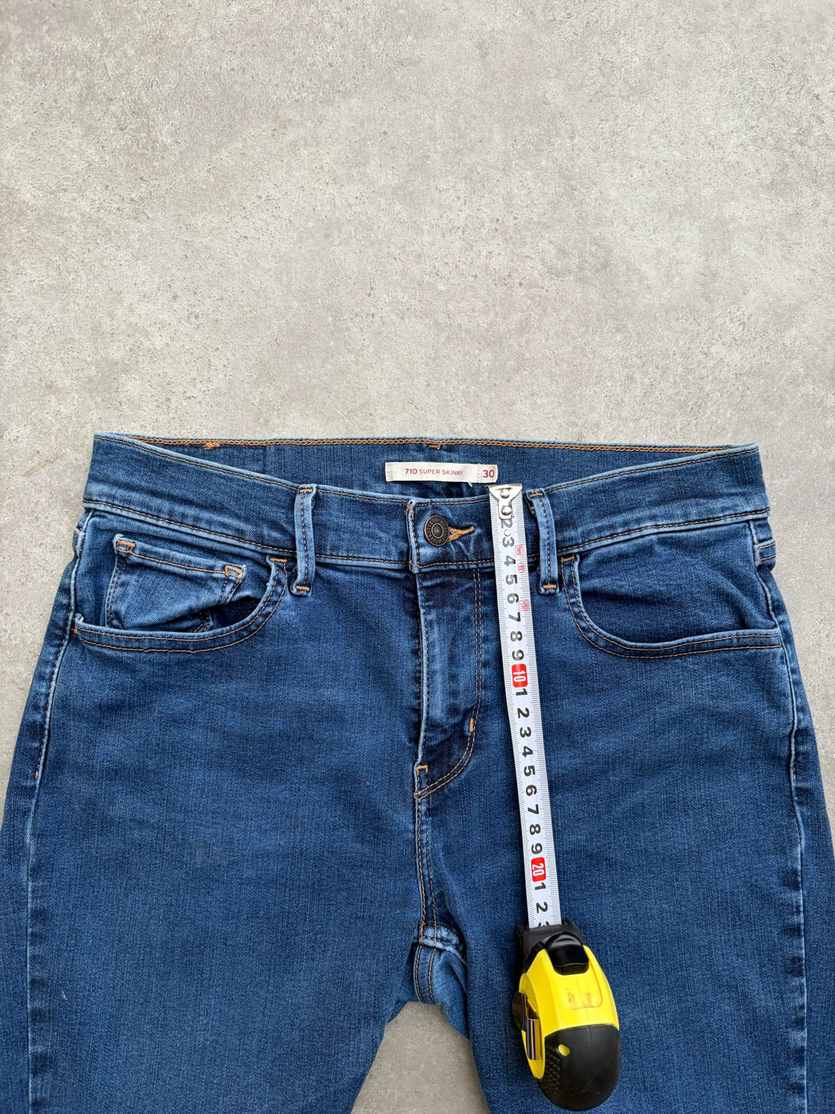 שורט ג'ינס Levi's 710 Super Skinny וינטג׳ - 28