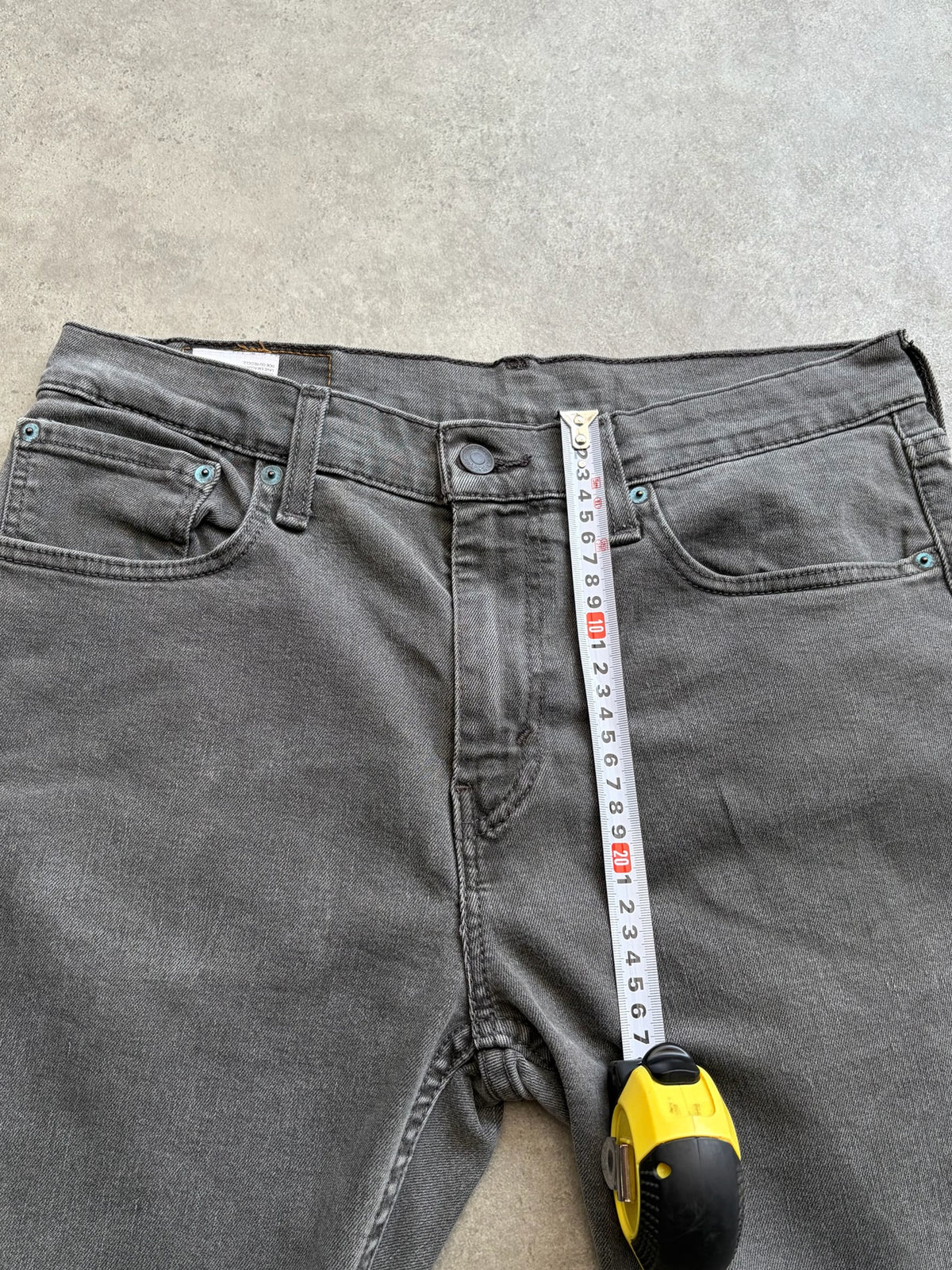 שורט ג'ינס Levi's 512 וינטג׳ - 31 – שורט ג׳ינס וינטג׳ ליוויס, תמונה 6
