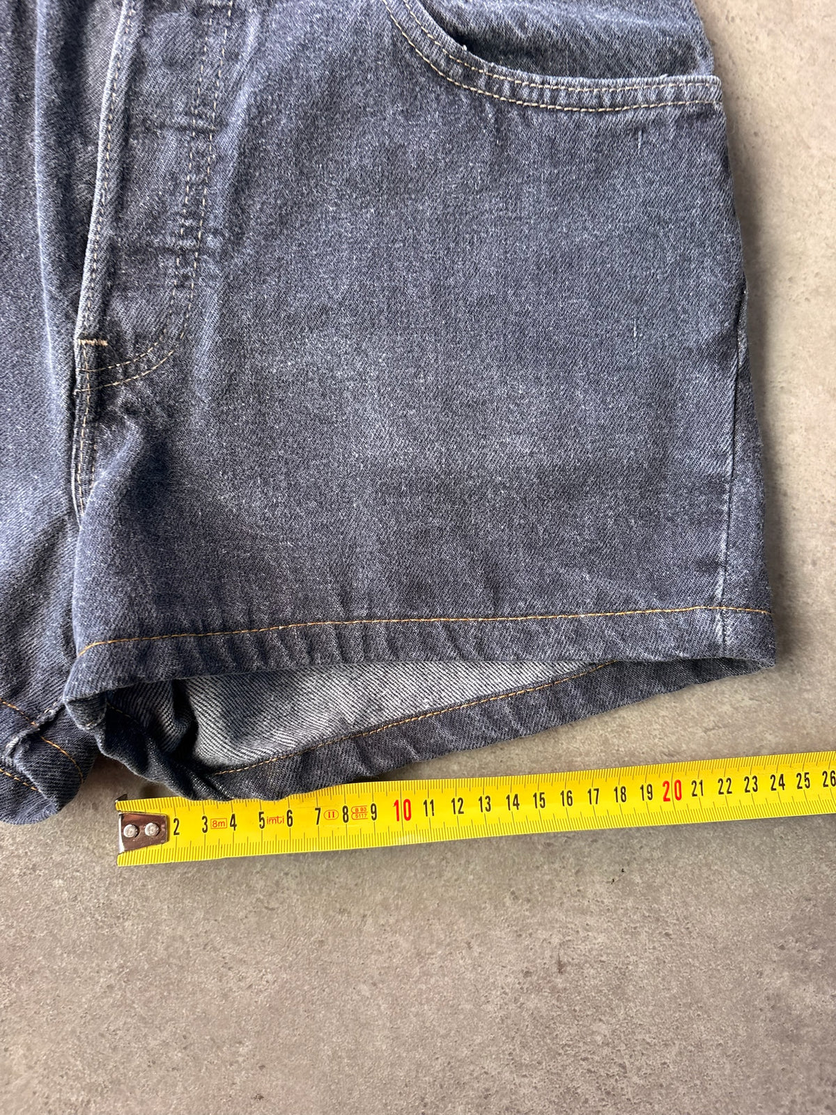 שורטס ג׳ינס Levi's 25501 וינטג׳ - 26