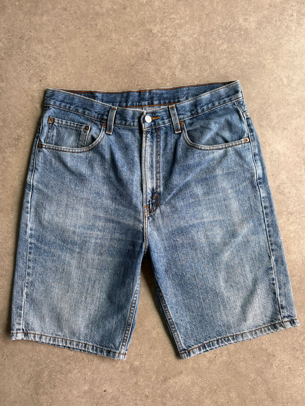 שורטס ג׳ינס Levi's 569 וינטג׳ - 32