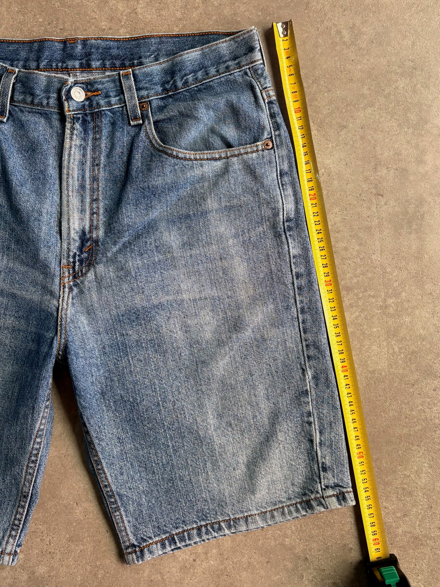 שורטס ג׳ינס Levi's 569 וינטג׳ - 32