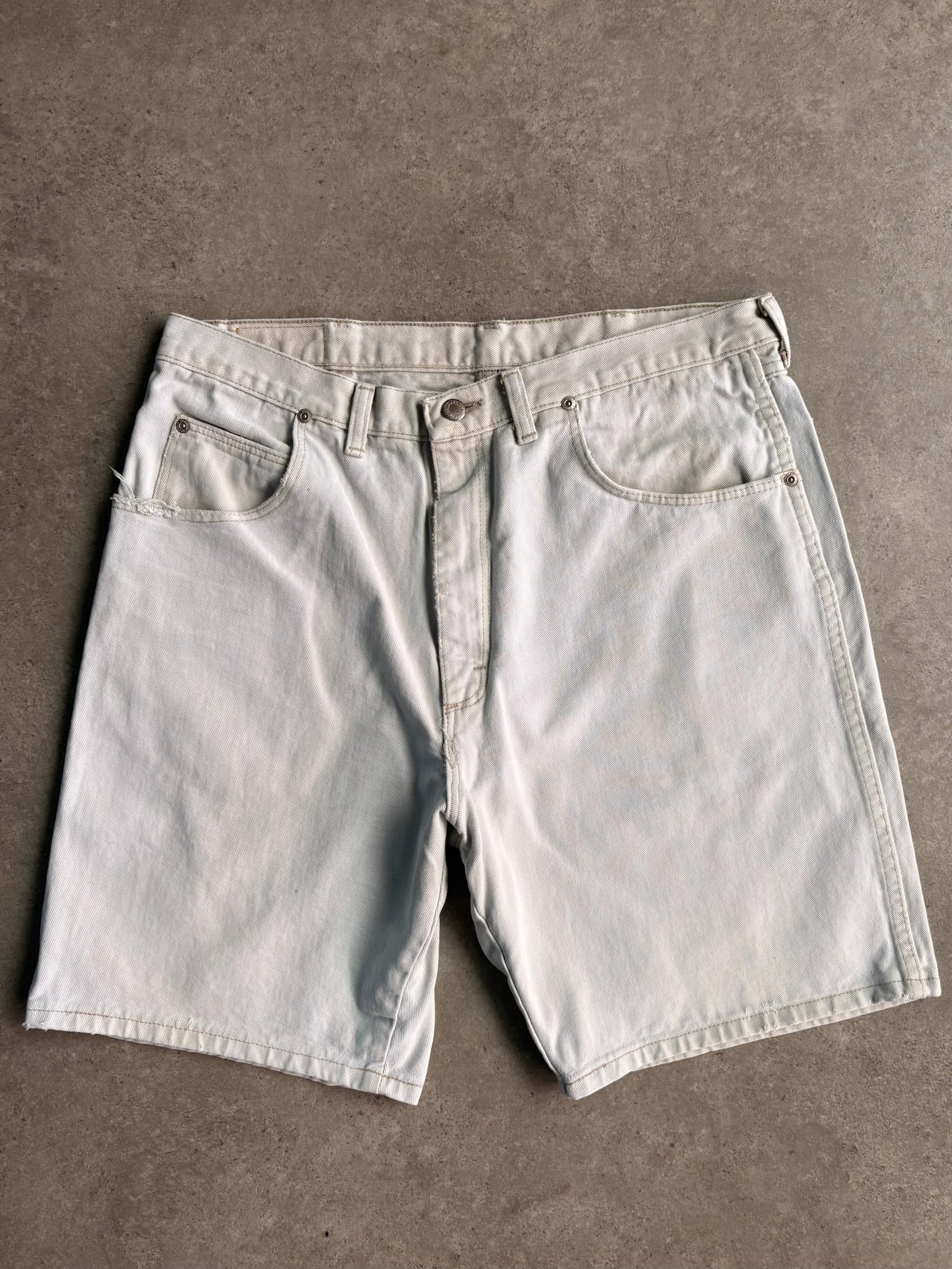 שורטס ג׳ינס Wrangler לבן וינטג׳ - 33
