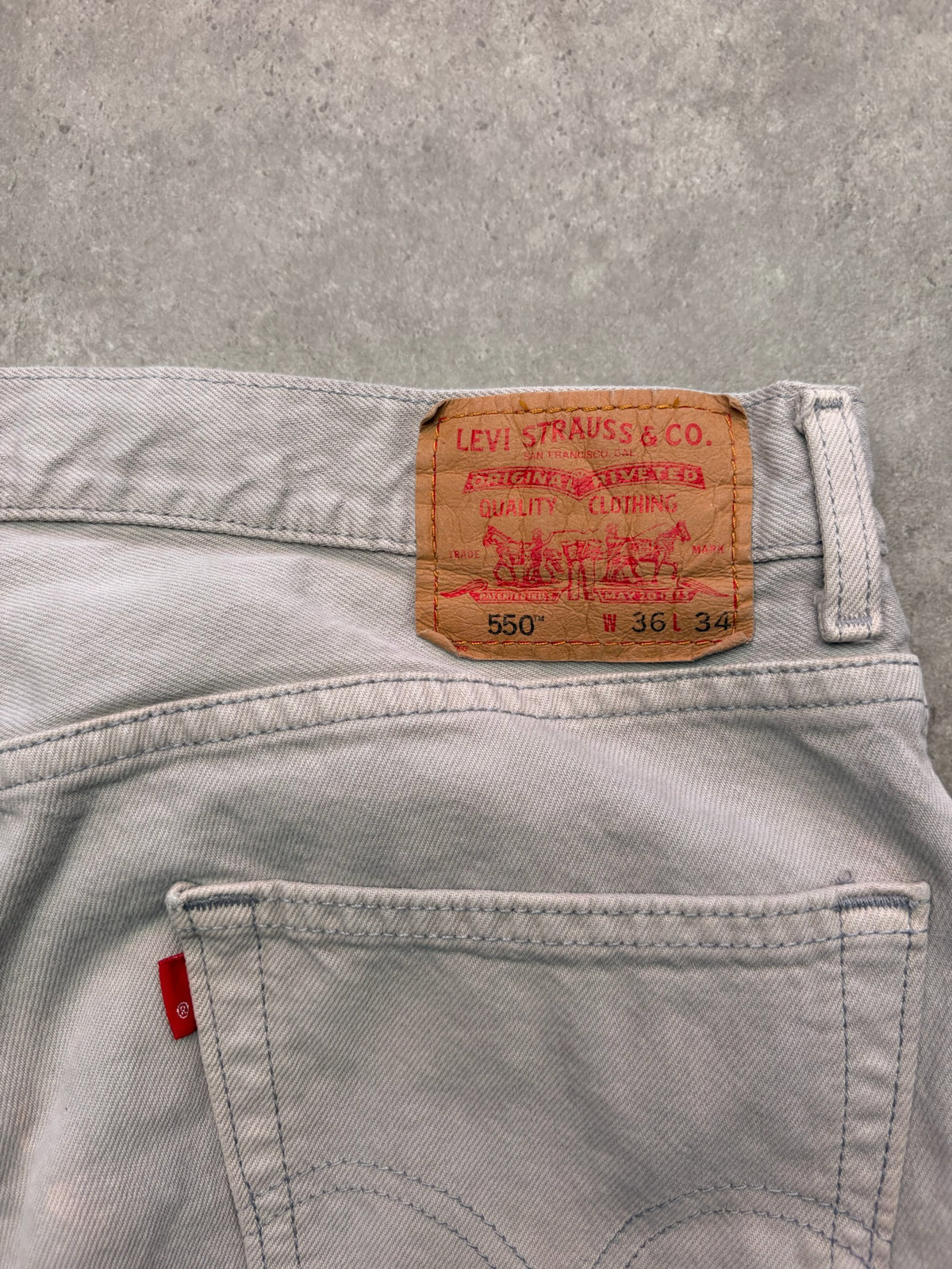 ג׳ינס Levi's 550 אפור וינטג׳ - 34