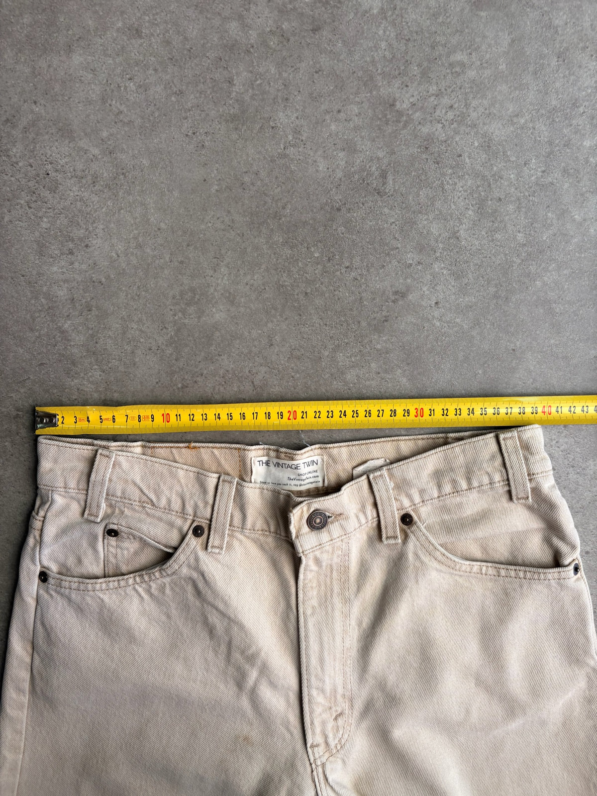 ג'ינס Levi's 550 וינטג׳ בז' - מידה 32 – ג׳ינס ליוויס וינטג׳, תמונה 8
