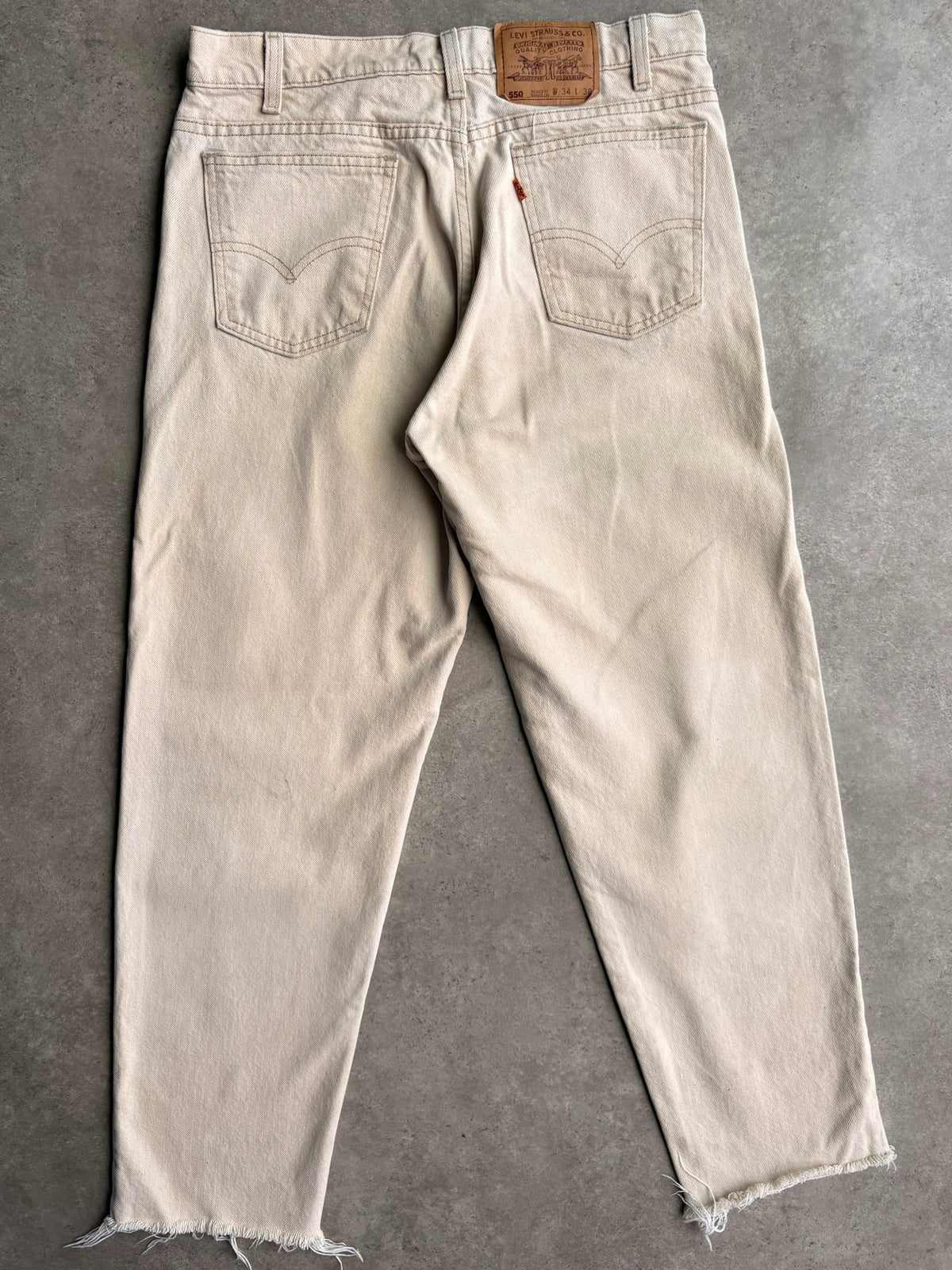 ג'ינס Levi's 550 וינטג׳ בז' - מידה 32 – ג׳ינס ליוויס וינטג׳, תמונה 2