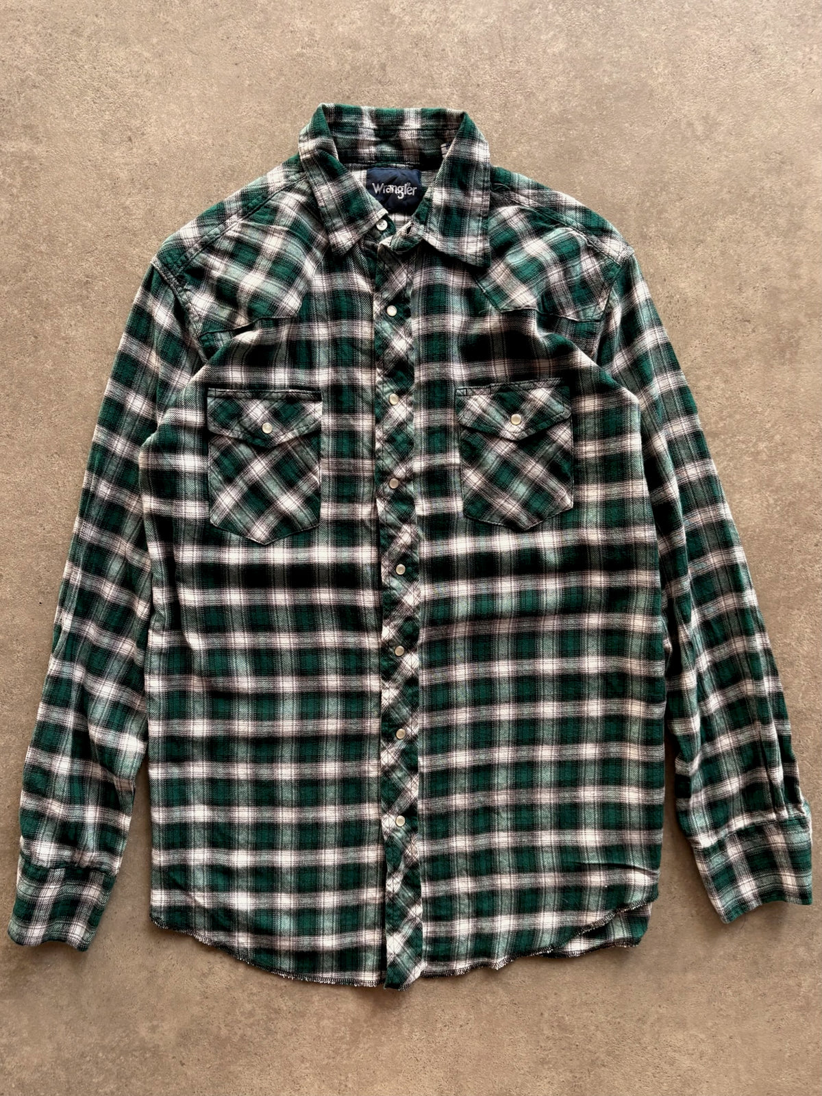 חולצת פלנל מכופתרת Wrangler וינטג׳ - L – חולצת פלנל משבצות וינטג׳ רנגלר | DNA תל אביב